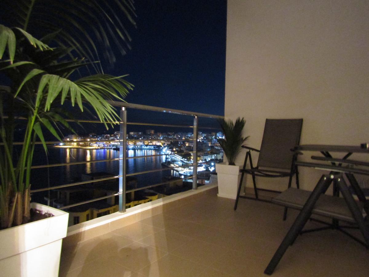 Beach&Seaview With Terrace Sarande Bagian luar foto